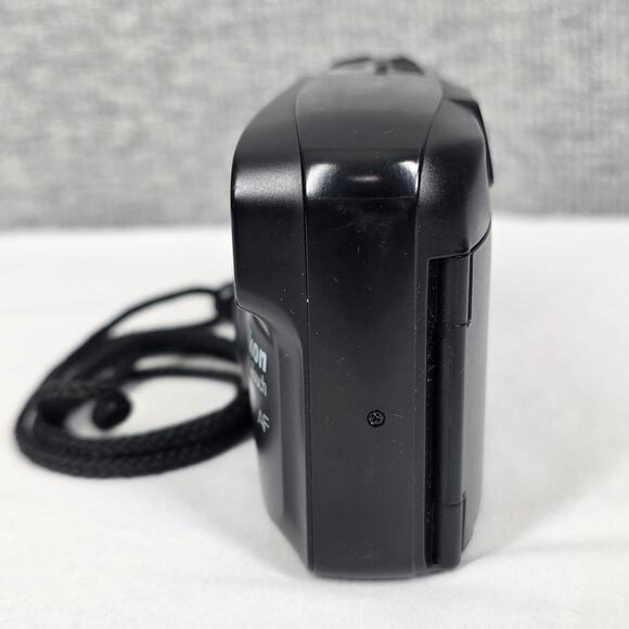 NIKON ONE TOUCH ZOOM AF 35MM VINTAGE 35MM FILM CAMERA FLASH ZOOM 38–70MM - Picture 2 of 14